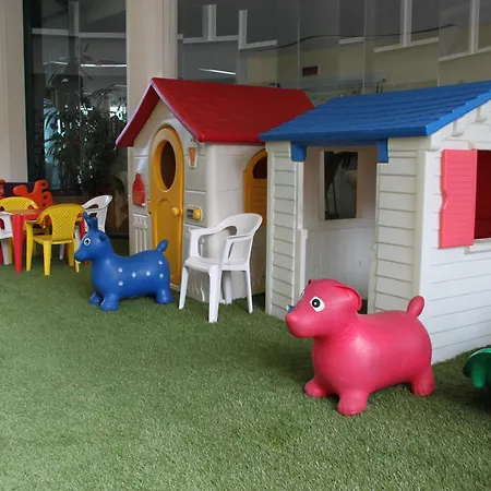 Ξενοδοχείο Park & Restaurant Κατόλικα