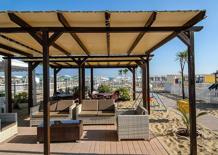 Park & Restaurant فندق كاتوليكا