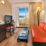 Park & Restaurant 4*