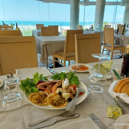 Park & Restaurant Hotel