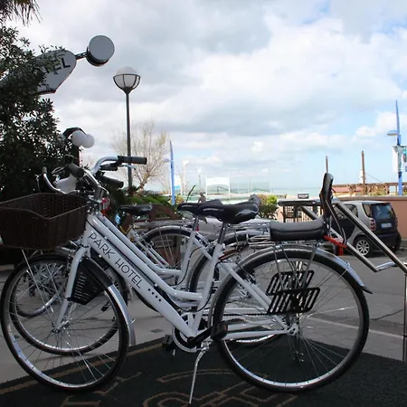 Park & Restaurant Szálloda 4*