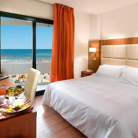 Park & Restaurant Hotel 4*
