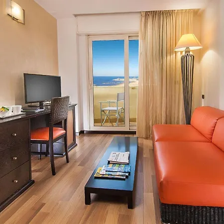 Park & Restaurant 4*