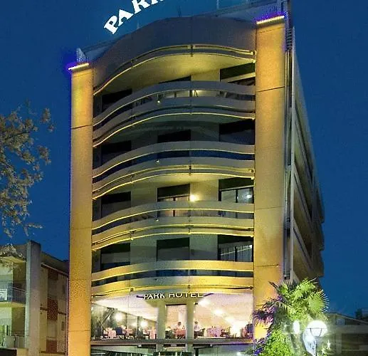 Park & Restaurant فندق 4*