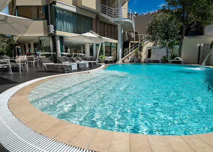 Hotel Park & Restaurant 4*