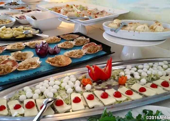 Park & Restaurant فندق كاتوليكا