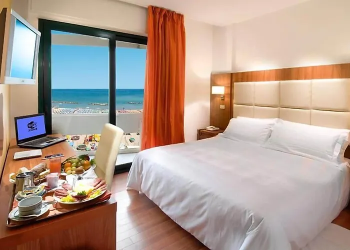 Park & Restaurant فندق 4*