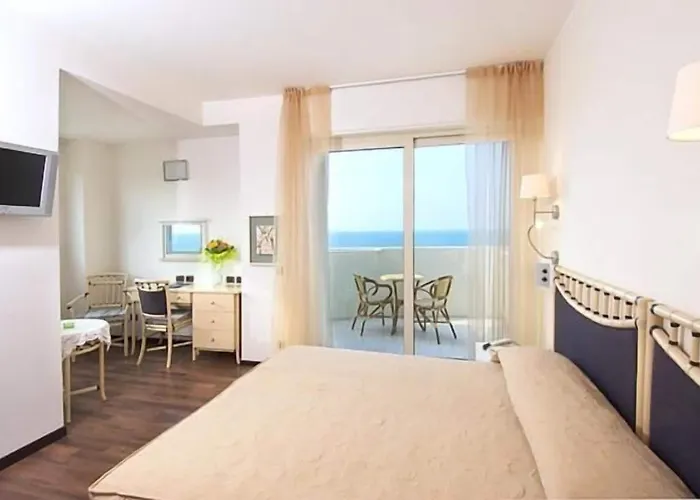 מלון Park & Restaurant